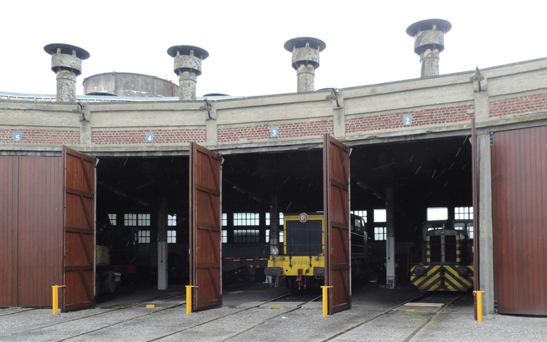 Engine sheds