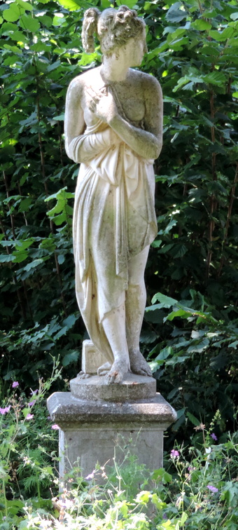 Statue