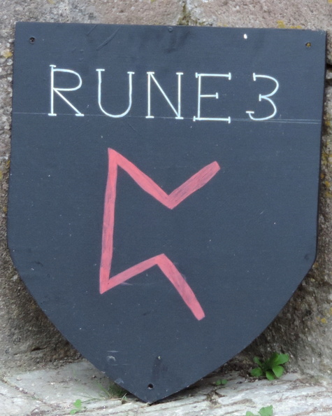 085-Rune.jpg