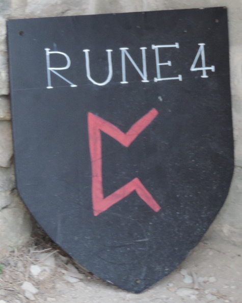 095-Rune.jpg