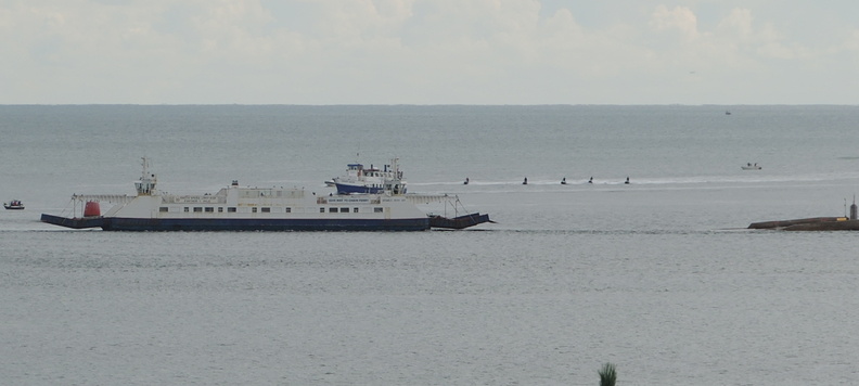 060-Ferry.jpg