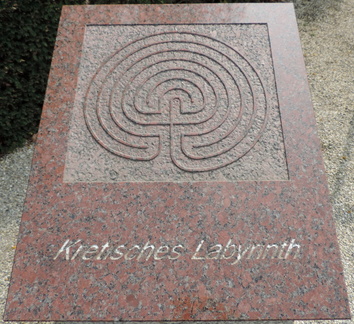 Greek Labyrinth