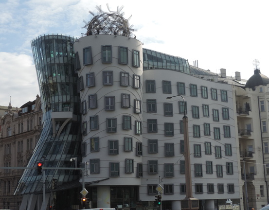 Dancing House