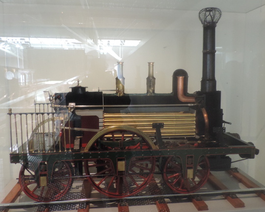 Model engine