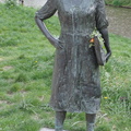 08-Statue