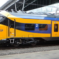 04-Trains