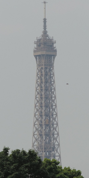 19-EiffelTower.jpg