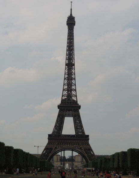 49-EiffelTower.jpg