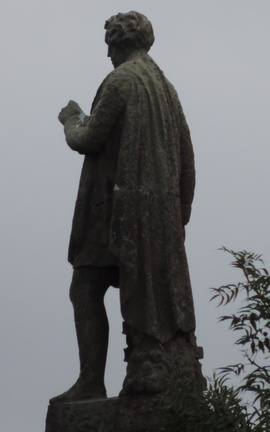 Statue