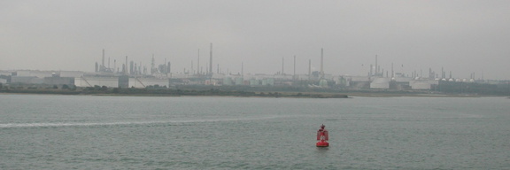 Refinery and buoy