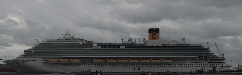 56-CruiseShip.jpg