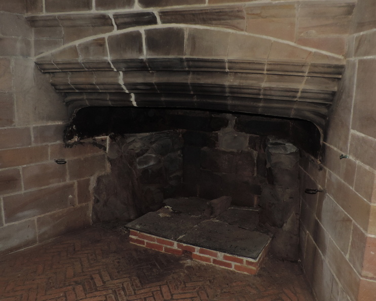 037-Fireplace.jpg