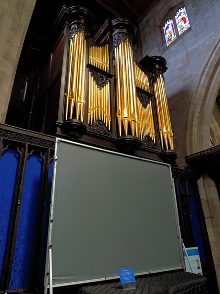 Organ pipes