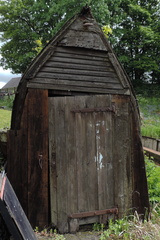Boat hut