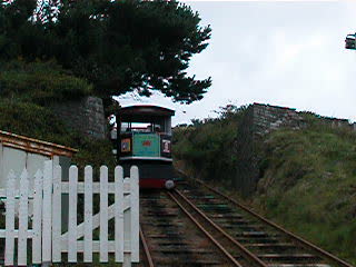 Cliff train arriving