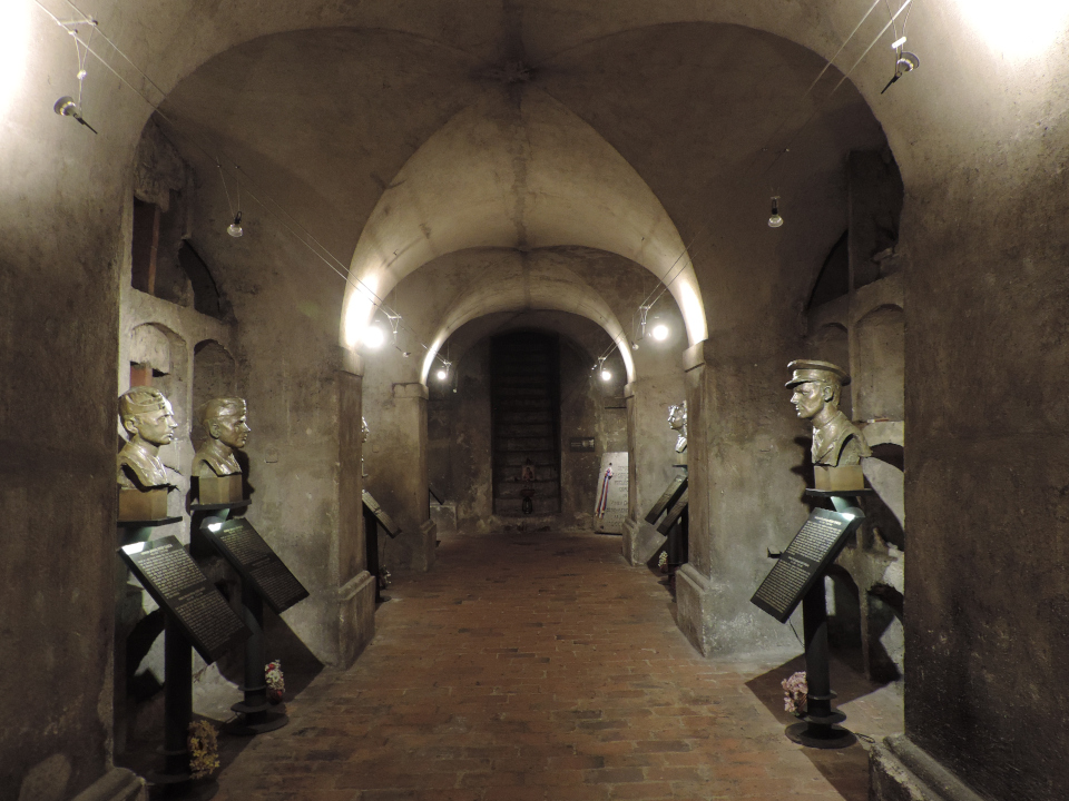 Crypt