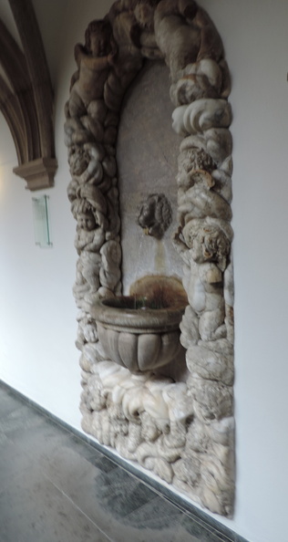 13-WaterFountain