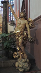 065-Statue