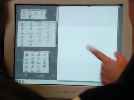 Iyonix Desktop