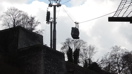 Cable car