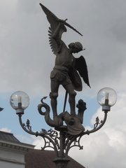 Statue