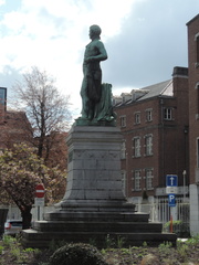 Statue