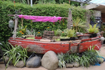 Boat garden