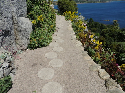 Stepping stones