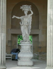 Statue