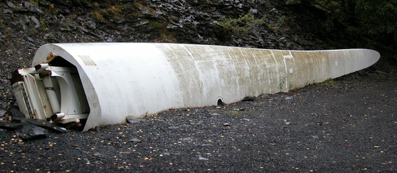 Wind turbine blade