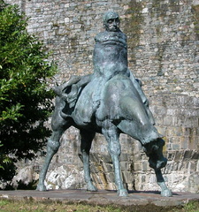 Statue