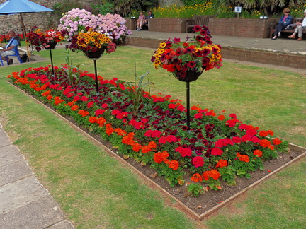 Flower bed