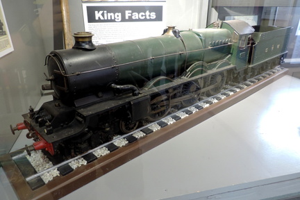 Model engine