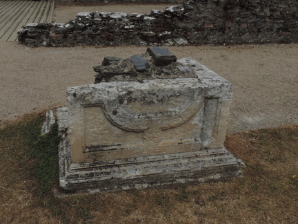Pillar