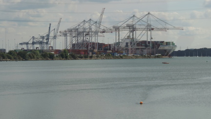 Container terminal