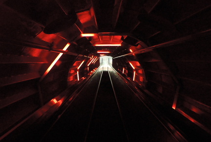 Escalator in red