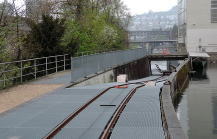 Boat lift