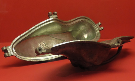 Shoe