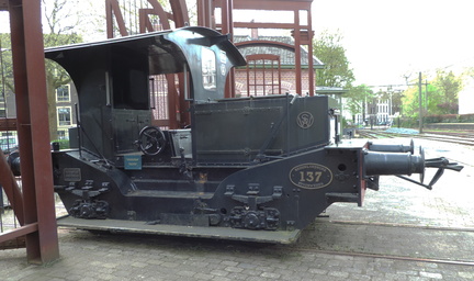 Small engine