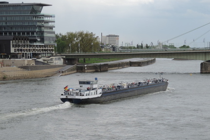 Barge