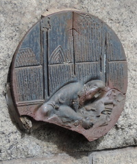 Plaque