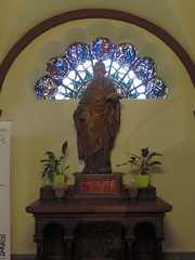 Statue
