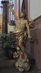 Statue