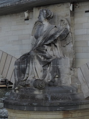 Statue