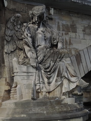 Statue