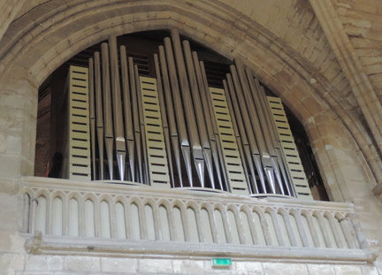 Organ pipes