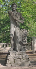 Statue