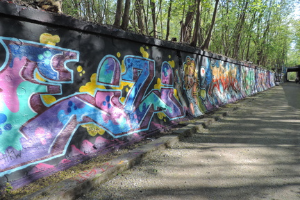 Graffiti wall