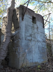 Structure