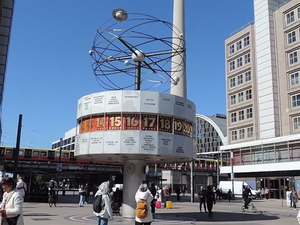 Clock and S-Bahn
